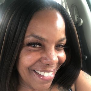 Meet your Posher, Aisha